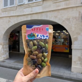 Les olives, amandes enrobées de chocolat